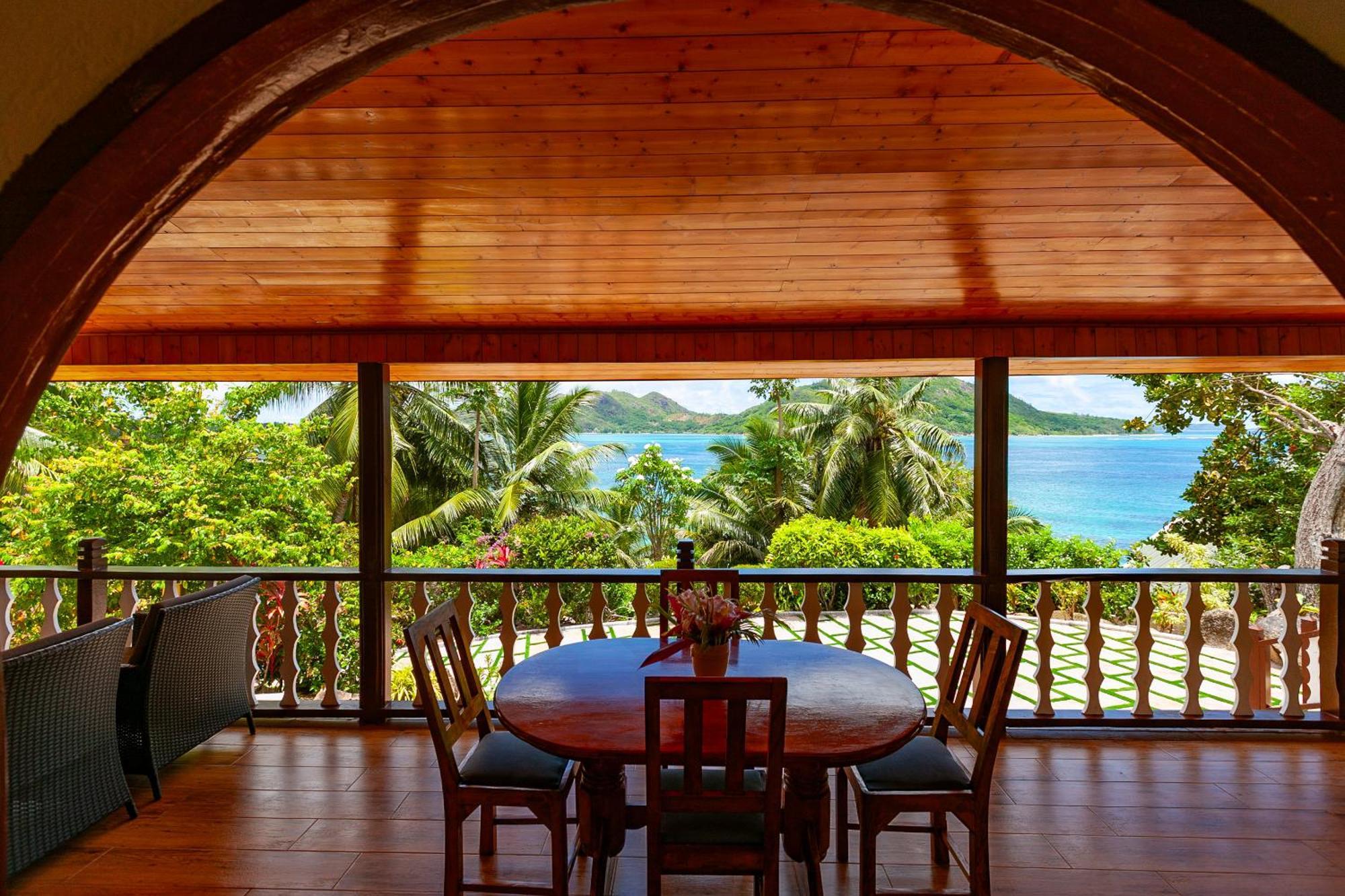 Chalets Cote Mer Baie Sainte Anne Екстериор снимка