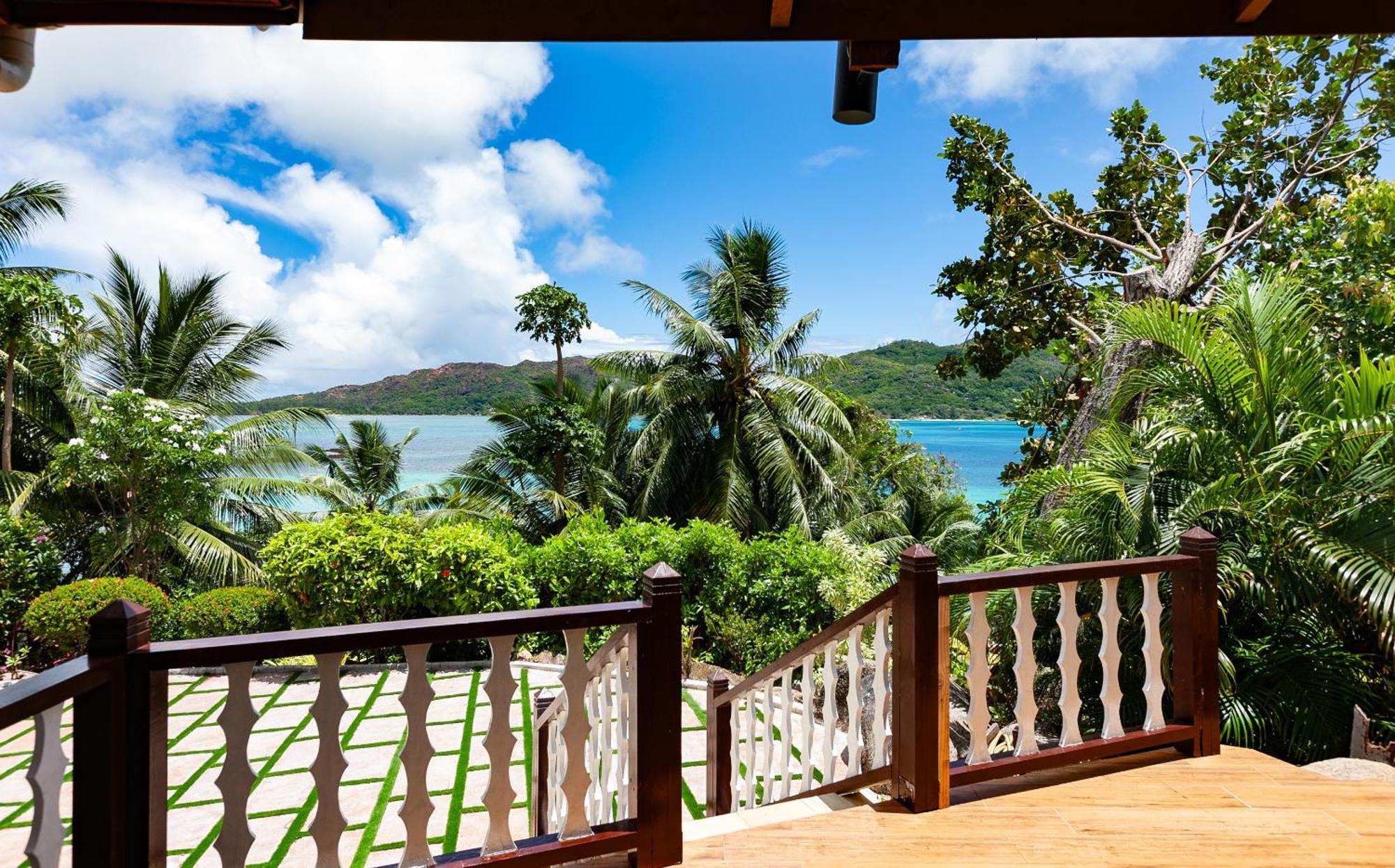 Chalets Cote Mer Baie Sainte Anne Екстериор снимка