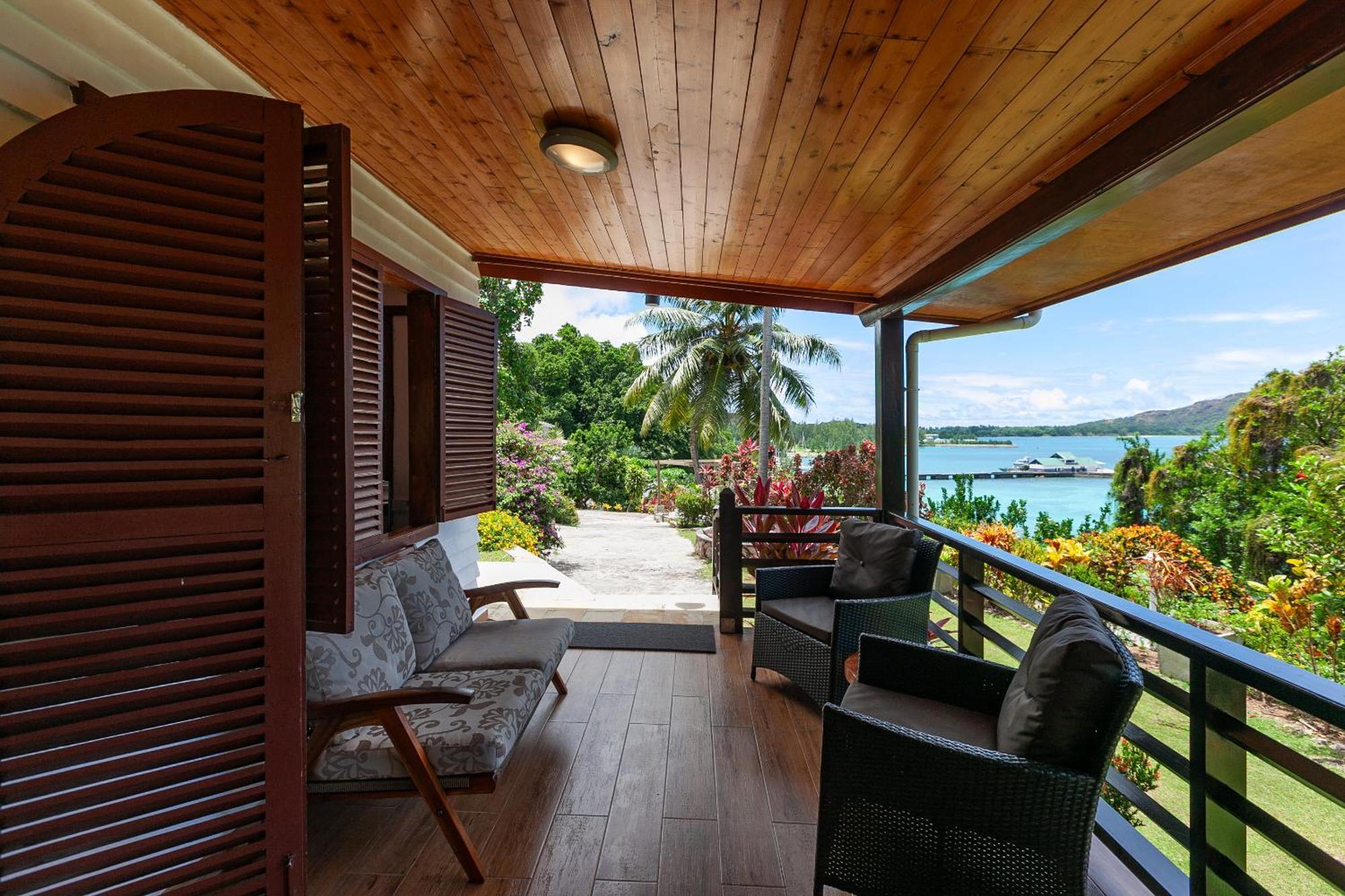 Chalets Cote Mer Baie Sainte Anne Екстериор снимка